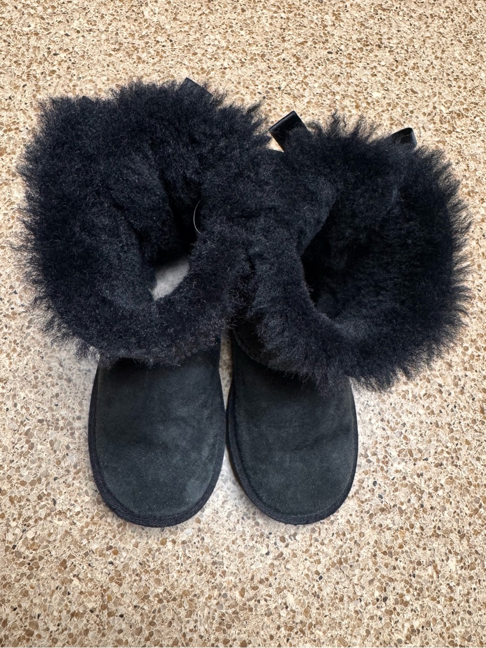 UGG Bailey Bow II Kids Black Shearling Boots